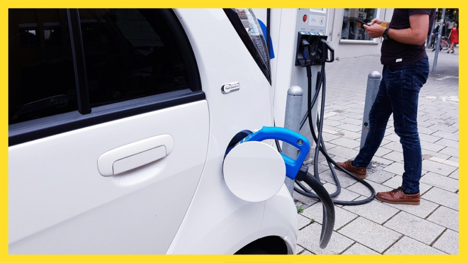 India Issues EV Policy Guidelines to Attract Global Carmakers